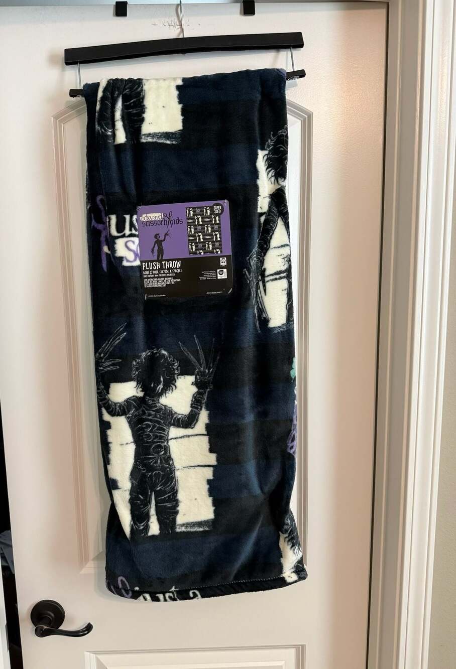 Edward Scissorhands Plush Throw Blanket 50 in x 70 in